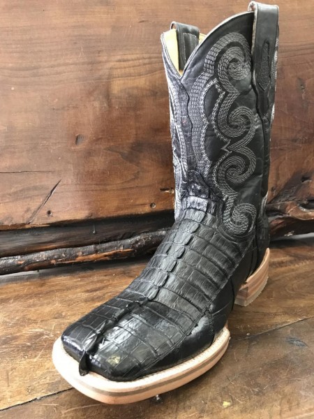 Bota Cola de Cocodrilo Bulldog