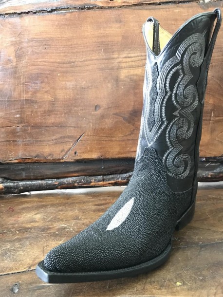 Bota Mantarraya Macho Holanda