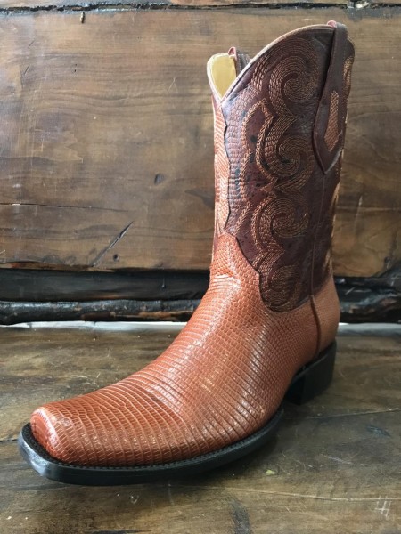 Bota Armadillo Levis