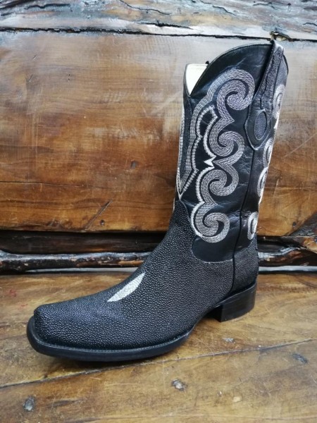 Bota Mantarraya Macho Levis